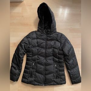 Nautica Women’s medium puffer jacket